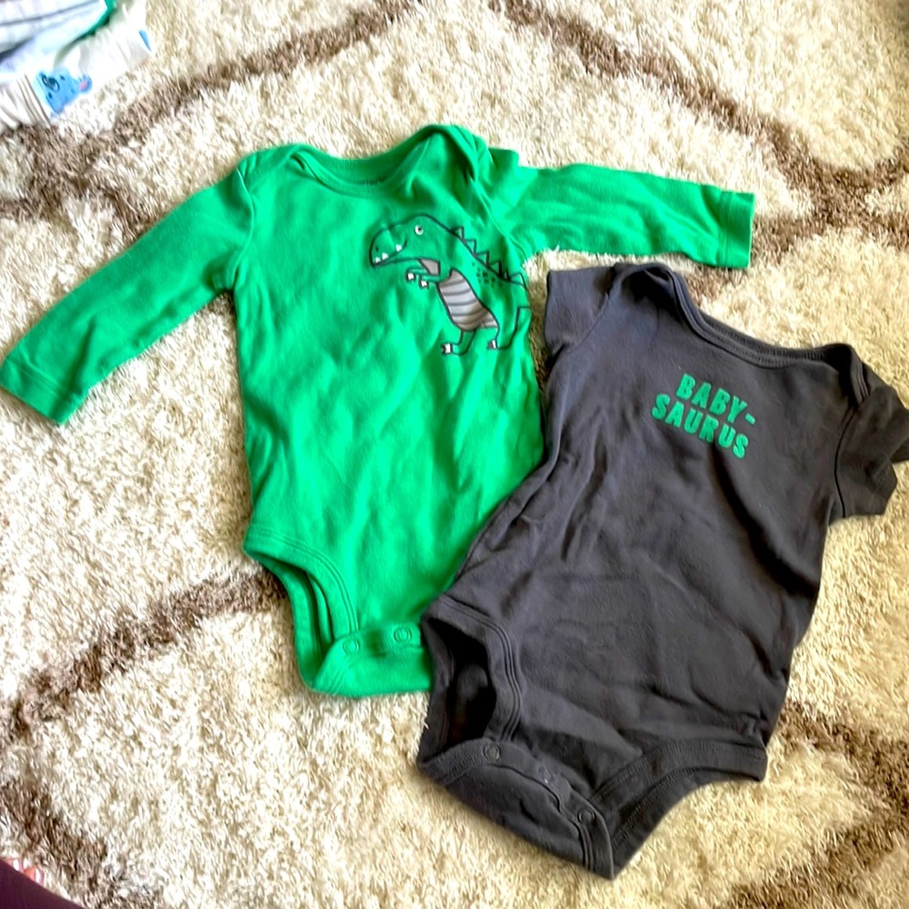 Carter’s Dino Tops 🦖
